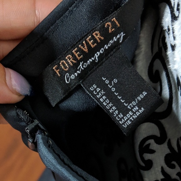 Cutout Maxi Dress - Picture 6 of 6